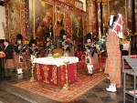 clan-hay-pipe-band-with-johan-van-hyfte-in-the-church-of-jezus-eik